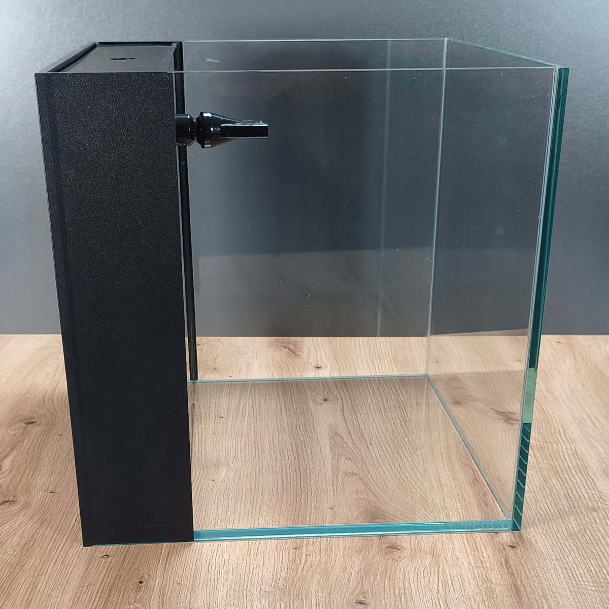 All in One Aquarium 30A, Ansicht von der Seite