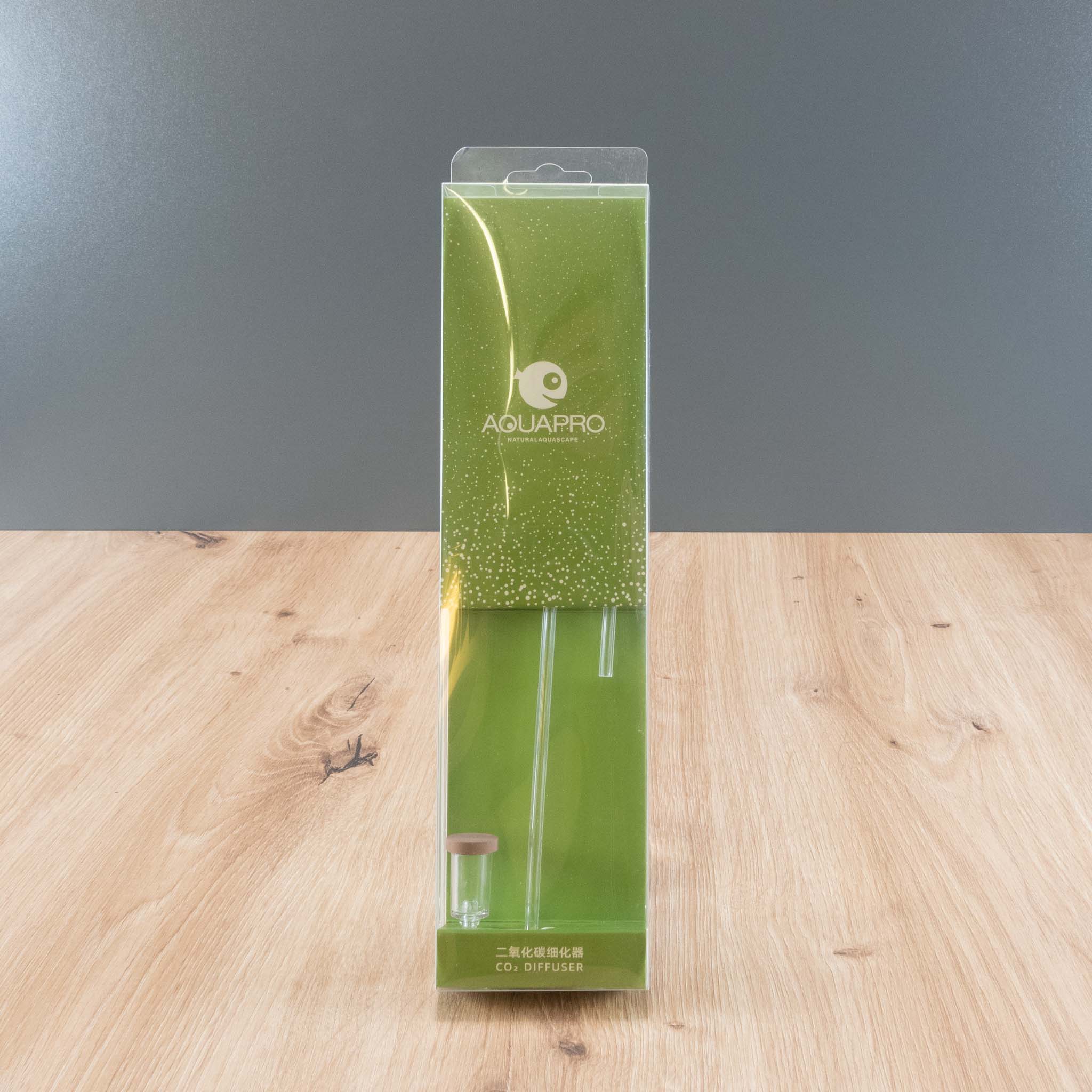CO2-Ausstroemer-M-lange-Version-Verpackung