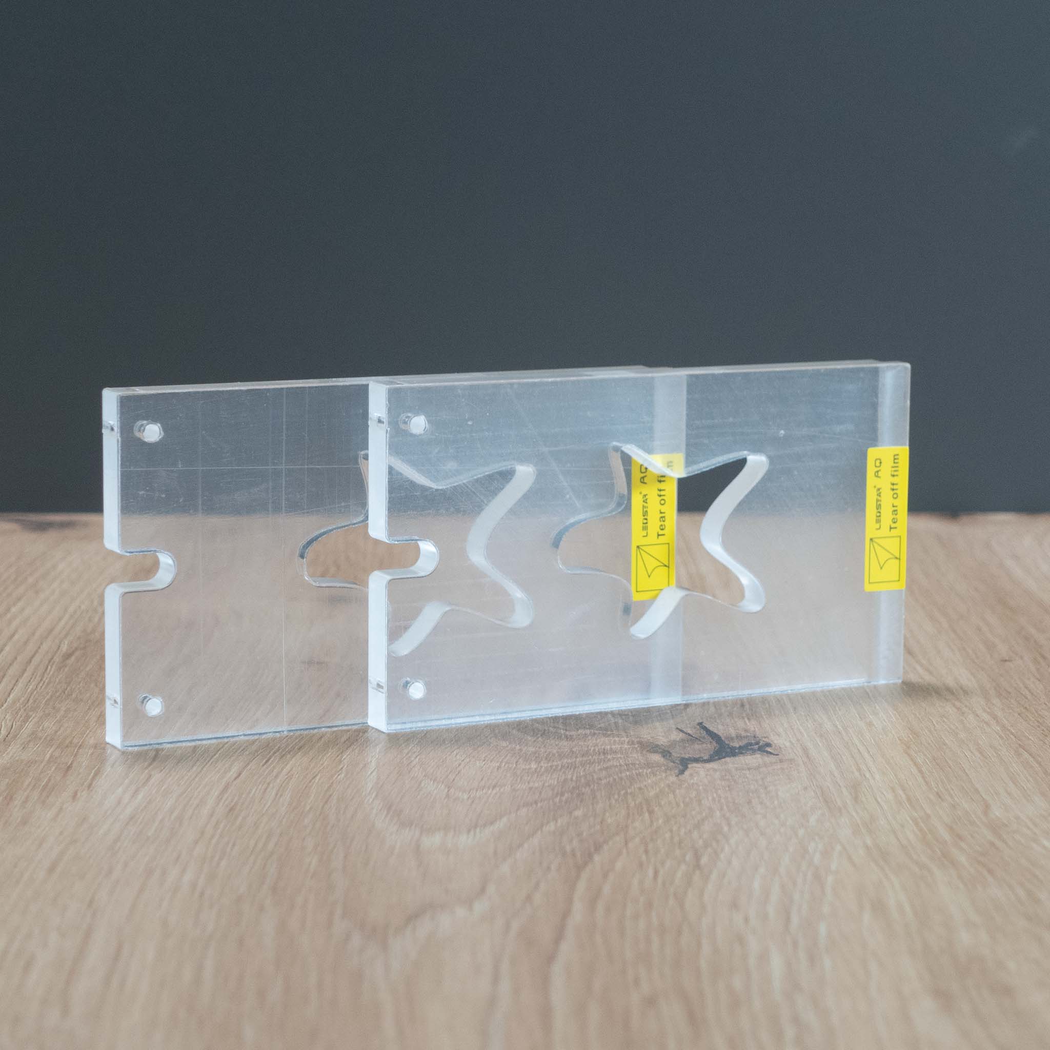 Ledstar-S_Basic_2_Halter_Aquariumrand