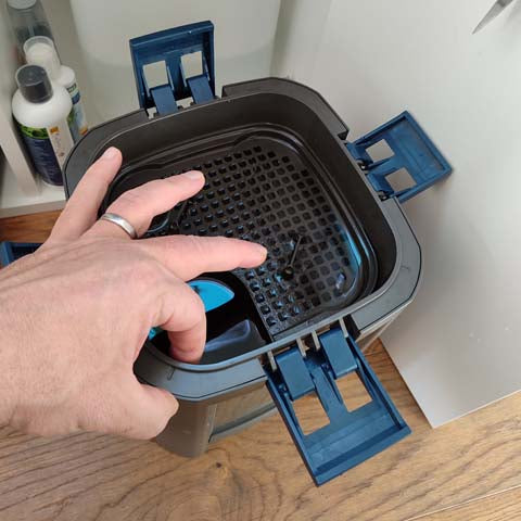 Robustes Gehäuse des Oase Biomaster Aussenfilters